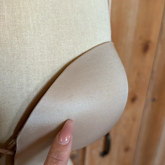 Victoria’s Secret, Bombshell Multi-Way Bra - Picture 6 of 8